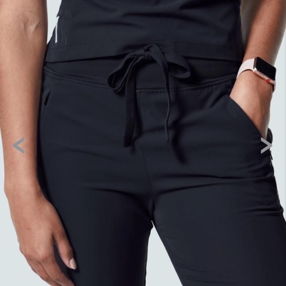 Women’s Medelita Helio Scrub Pants. Black size M. Used- like new